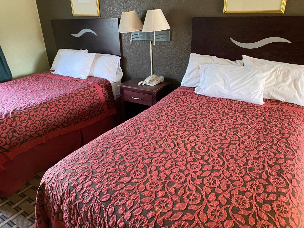 טלהאסי Budget Inn מראה חיצוני תמונה