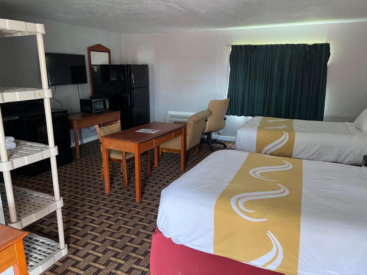 טלהאסי Budget Inn מראה חיצוני תמונה